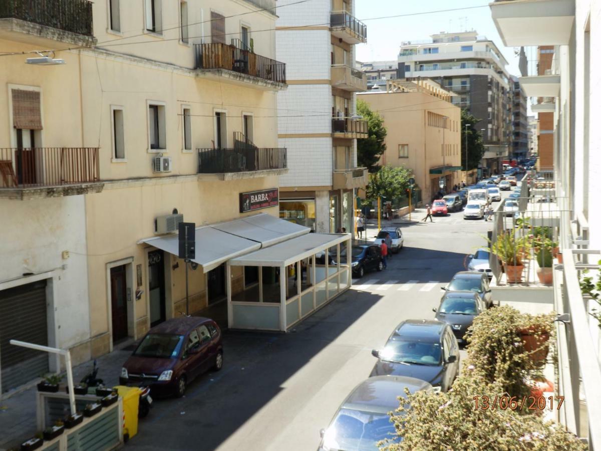 Casa Lauretta - Terrazza - Garage Wifi E Bici Gratuite Villa Lecce Exteriör bild