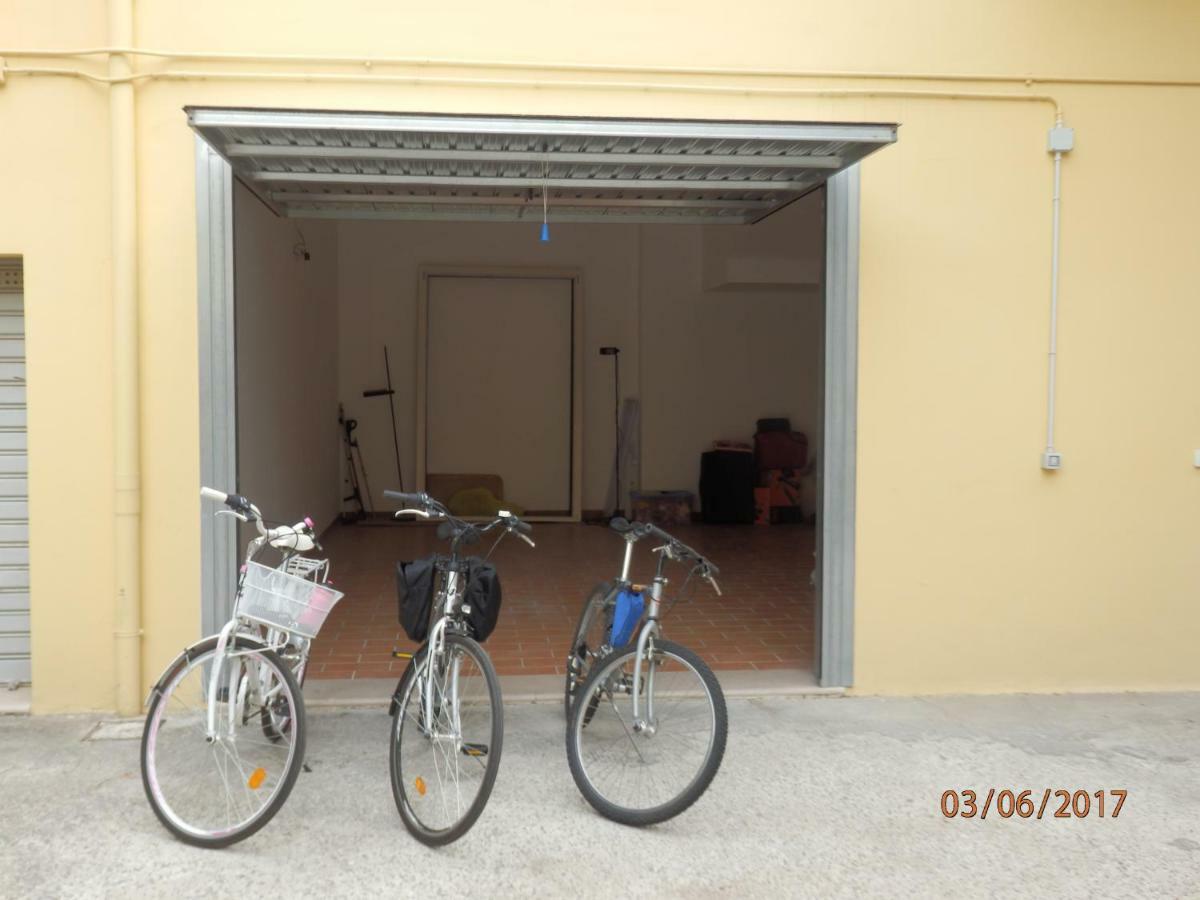Casa Lauretta - Terrazza - Garage Wifi E Bici Gratuite Villa Lecce Exteriör bild